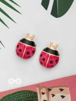 LOVELY LITTLE LADYBUG - GOLDEN EMBELLISHED STUD EARRINGS