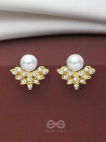 PEARLS IN PARADISE - GOLDEN EMBELLISHED EARRINGS