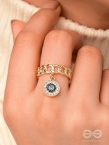 Bedazzled Gaze - Golden Embellished Charm Ring (Adjustable)