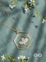 The Fairy Bloom - Pressed Flower Resin Pendant With Anti-Tarnish Coating