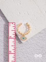 Eye Of Glamour - Golden Embellished Charm Ring (Adjustable)