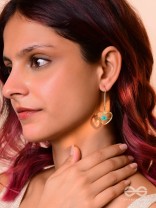 Heart Of Sky - Pressed Flower Resin Earrings