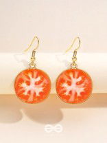 The Tangy Twist - Golden Drop Earrings