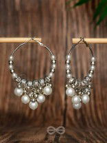 Stardust Pearl - Oxidized Pearl Hoop Earrings