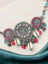 Akratu- The Wheels Of Liberty- Shells, Beads And Glass Drops Hand Embroidered Oxidised Choker Neckpiece