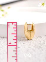 Radiant Essence - Golden Earrings