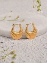 Dazzling Flickers - Golden Stainless Steel Earrings With Anti-Tarnish Coating