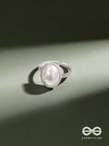 Pixie's Pearl - Statement Pearl Ring (Adjustable)