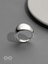 The Silver Stunner- Bold Silver Ring 