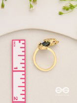 Dragonheart's Crown - Golden Statement Ring 