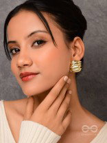 Metallic Curves - Statement Golden Earrings
