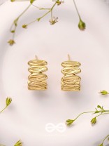 Miniature Seashells - Golden Earrings