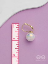Multichromic Pearls - Holographic Golden Pearl Earrings