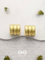 Twisted Trio - Golden Earrings