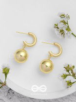 Luxurious Essence - Elegant  Golden Earrings