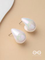 Shining Crescents - Holographic Acrylic Earrings (White)