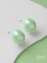 GROOVY ARCS - HOLOGRAPHIC ACRYLIC EARRINGS (LIGHT GREEN)