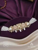 Himahati- The First Snow- Shells, Beads And Glass Drops Hand Embroidered Choker Neckpiece