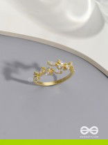 The Snowy Leaves - Cubic Zirconia Golden Ring (Adjustable)