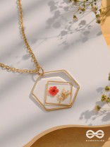 The Flower Of Confession - Pressed Flower Resin Pendant With Anti-Tarnish Coating
