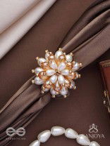 Svapnakalka - The Ivory Dream - Beads, Pearl And Glass Drops Hand Embroidered Ring (Adjustable)