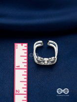 The Bow-Tiful Bliss - Silver Cubic Zirconia Ring