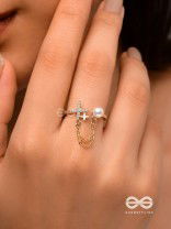 Cross My Heart - Golden Cubic Zirconia Ring (Adjustable)