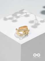 The Playful Knots - Golden Cubic Zirconia Ring (Adjustable)