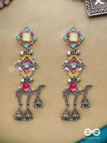 Camel's Charm- Three- Layered oxidized earrings