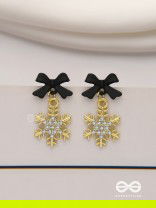 Nocturnal snowcharms- Dangling earrings with black velvety bows and golden stars 