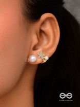 Golden crescent- Pearl studs' golden floral pattern 