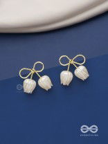 Golden infinity- Golden studs with white pearl roses 