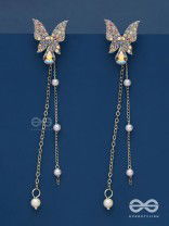 Morning mist- Butterfly dangling earrings 