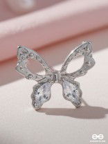 Pristine excellence - Crystal butterfly studs 