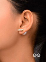 Gleam Pearls- Pearl stud earrings