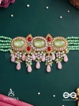 PANKHURI DHARA – SUHANA KHAN INSPIRED NECKPIECE FEATURING CASCADING PINK BEADS AND SPARKLING GEMSTONES