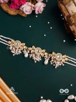 KANAKA MRIDULA – GOLDEN GRACE A BEAUTIFUL KUNDAN NECKLACE WITH FLORAL DESIGNS AND PEARLS