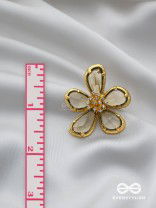 CRYSTAL GLOW - GLASS EARRINGS INLAID WITH CUBIC ZICRONIA STONES