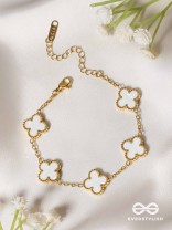 GOLDEN WHITE CLOVER - HOLOGRAPHIC STAINLESS STEEL 18K GOLD PLATED ANTI TARNISH BRACELET