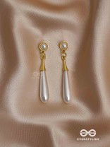 CHIC GLAM - MIX OF SILVER AND GOLDEN EARRINGS