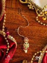 UNDARIKA - BEAUTIFUL ONE - INTRICATE KUNDAN MAANGTIKA WITH ENAMEL WORK AND PEARL DROPS