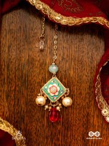 ANUPAMA - INCOMPARABLE BEAUTY - STATEMENT ENAMELLED KUNDAN MAANGTIKA WITH DAZZLING PEARLS, BEADS AND GEMS