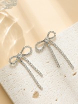 TWINKLE TIE- DAINTY AND FEMININE SPARKLE EARRINGS