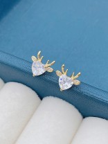 LUMINOUS FAWN - DAINTY HEART GEM DEER STUDS