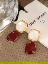 SCARLET LUSTRE- CLASSY DUAL-TONE DROP EARRINGS