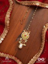 TANVIKA - DELICATE BEAUTY- DELICATE ENAMELLED MAANGTIKA WITH PEARLS AND BEADS