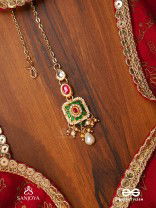 VANDEVI - GODDESS OF THE FOREST-  GRACEFUL KUNDAN MAANGTIKA WITH BEADS, DAINTY CHAINS AND PEARL DROPS