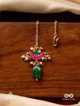 NILACHAPA - BLUE-GREEN ARC- DARK EMERALD GREEN TEXTURED MAANGTIKA WITH KUNDAN AND PEARLS