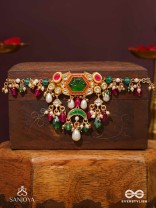 HARARASA - ESSENCE OF GREEN- KUNDAN NECKPIECE WITH PEARLS, BEADS AND GEMSTONE