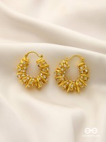 LUSTROUS SWIRLS-  INTRICATE TWISTED GOLD EARRINGS WITH SHIMMERING STONE